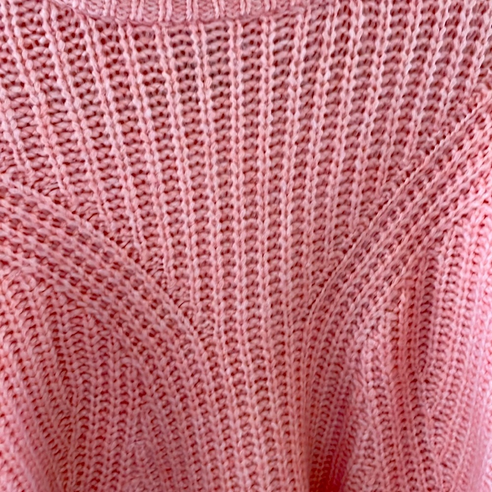 Pink Sweater πΈπ - Picture 5 of 16